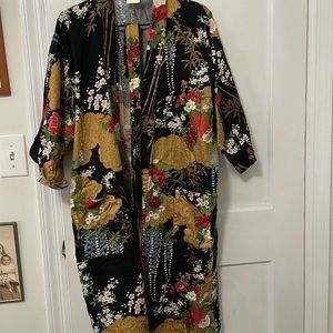 Japanese floral cotton-satin  kimono robe